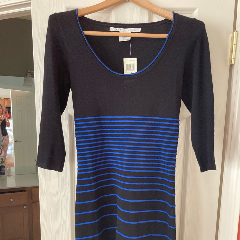 Classy blue and black fitted dress